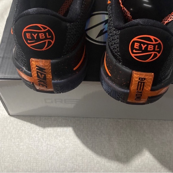 NIKE AIR ZOOM G.T. CUT EYBL